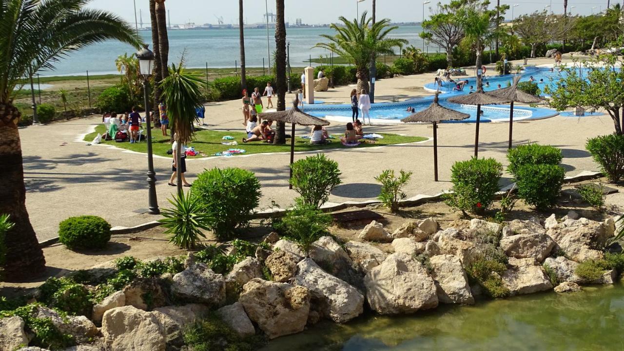 Luz De La Bahia Cadiz Apartment